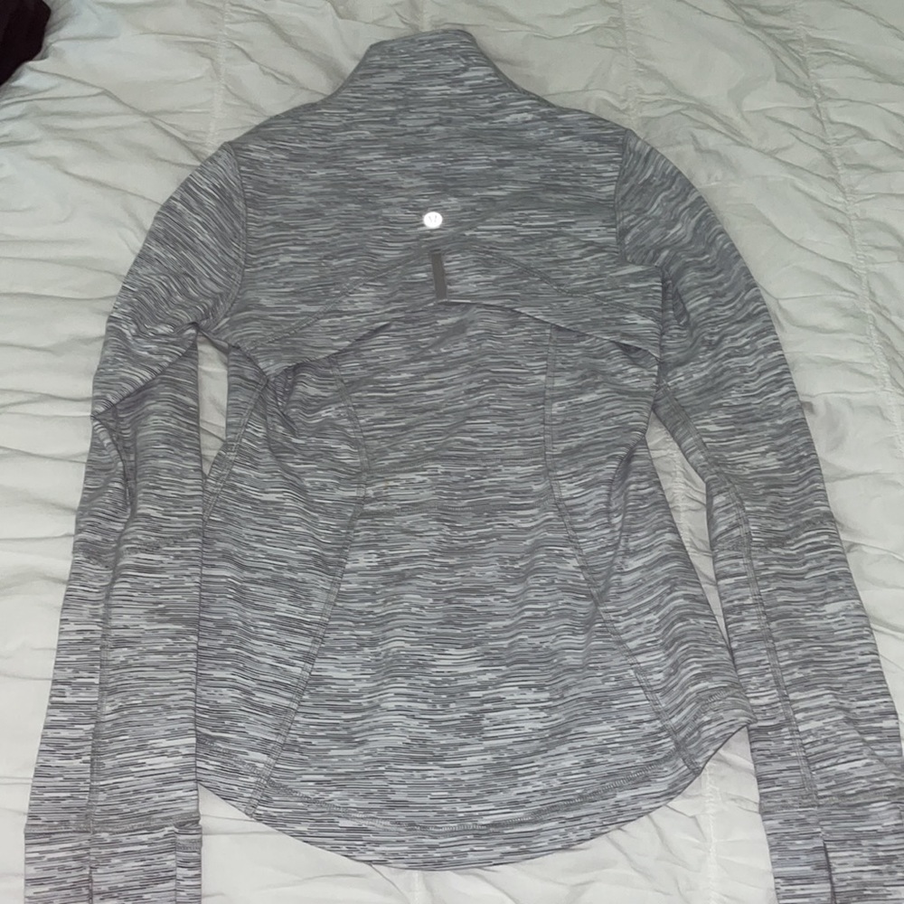 Lululemon Define Jacket - Picture 2 of 7